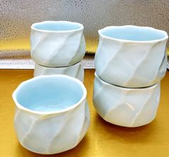 有田焼　六平窯轆轤作　青白磁面取り仙茶碗or小付五客揃い