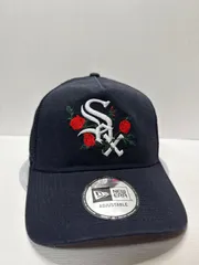 Newera シカゴホワイトソックス ローズ刺繍 9forty A-FRAME スナップバックメッシュキャップ ネイビーカラー