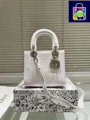 【今日特価】Dior Lady Dior Bag with Folding Gift Box - レディー ディオール バッグ フォールディングギフトボックス付き-WTO輸入1