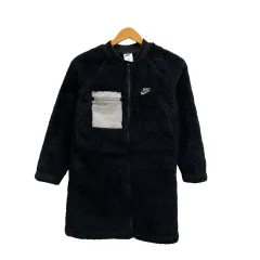 ナイキ NIKE ジャケット 長袖 フェイクファー ロゴ刺繍 総柄 DJ5832-010 S 黒 ブラック グレー シルバー