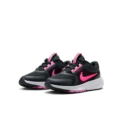 ナイキ ジュニア ランニングシューズ 22.5-25cm 子供靴 NIKE スターランナー5 GS｜ひも靴 ローカット キッズスニーカー スポーティ 子ども 男の子 女の子 運動靴 普段履き ブラック系 nike STARRUNNER 5/HF7004-005
