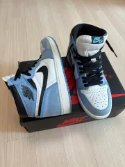 NIKE(ナイキ) エアジョーダン 1 ユニバーシティブルー 280