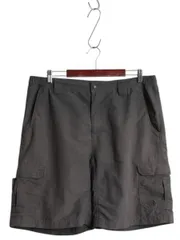 【お得なクーポン配布中!】 ノースフェイス ナイロン カーゴ ショートパンツ メンズ L / 古着 アウトドア ショーツ 短パン ハーフパンツ ワンポイント シンプル グレー