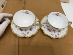 希少品★ ロイヤルクラウンダービー　ロイヤルアントワネット　花瓶　アンティーク ロイヤルアントワネット ティーカップ＆ソーサー(225ml