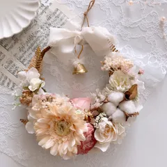 【24時間以内発送】毎年飾れる！ホワイトのお花たっぷりのクリスマスリース