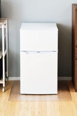 2018年式)Hisense 2ドア冷凍冷蔵庫 HR-B95A 本体 - メルカリ