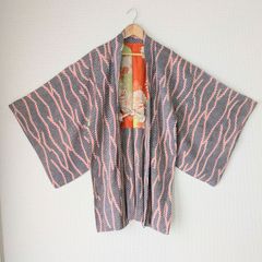 Japanese Vintage Haori Long Polka dots pattern Silk Kimono Jacket Old-ⅽloth 長羽織 羽織 正絹 縮緬 水玉 幾何学文様 古布 時代布 一点物 大正浪漫 和洋折衷