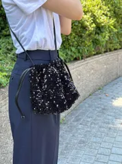 巾着バッグ　スパンコール　ショルダーバッグ　2way ブラック　シルバー　新品