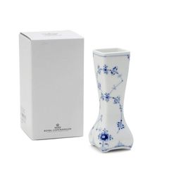 新品 ロイヤルコペンハーゲン 101 ブルーフルーテッド・プレイン(プレーンレース) 676 ビンテージ スモールベース Royal Copenhagen Blue Fluted Plain 花瓶 フラワーベース ギフト 結婚祝い プレゼント 贈り物