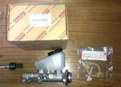 スズキ純正/18117-67H21/ISCバルブ/未使用品 - メルカリ