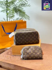Vuittonルイヴィトン　ポシェットショルダー　バック　モノグラム　セクレ　鞄 LOUIS VUITTON ルイ・ヴィトン モノグラム ポシェットセクレ