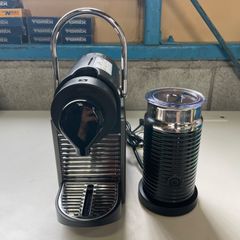 ⭐︎2021年製⭐︎ ネスプレッソ コーヒーメーカーセット売り