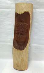 アイヌ　伝統的な木製彫刻装飾品　刀 アイヌ 伝統的な木製彫刻装飾品 刀
