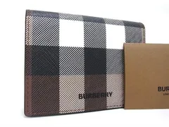 ■新品■未使用■ BURBERRY バーバリー チェック柄 PVC 二つ折り カードケース カード入れ 名刺入れ ブラウン系×ブラック系 DA7067のサムネイル