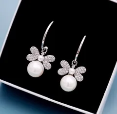 真珠蝶花フープピアスシルバー925 ダイモンドイアリング女性両耳用卒業式入学式