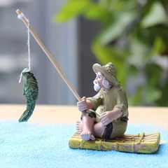 置物 オブジェ ガーデンオーナメント 釣りをしているおじいさん ミニサイズ 室内 屋外 インテリア 玄関 リビング ダイニング 装飾 庭 ガー