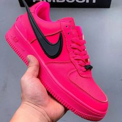 新品未使用ナイキAMBUSH Nike Air Force 1スニーカー男女兼用