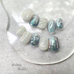 ネイルチップ チップ マグネット 水色 ちゅるん うるうる