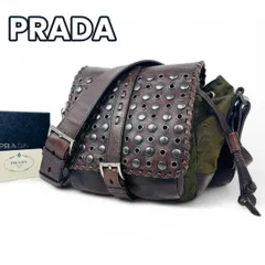 【90sアーカイブ】　PRADA  ヴィンテージ スタッズショルダーバック ナイロン×レザー 無骨デザイン ユニセックス 一点物感　BT0587　カーキ×ブラウン