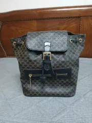 Celine(セリーヌ) 公式 ミニ リュック リュックサックのサムネイル