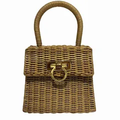 2025年最新】フェラガモ 籐 バッグの人気アイテム - メルカリ