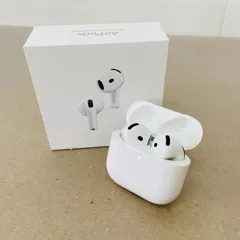 美品 AirPods 4 アクティブノイズキャンセリング搭載モデル（ANC搭載） MXP93J/A 【C3782-C】
