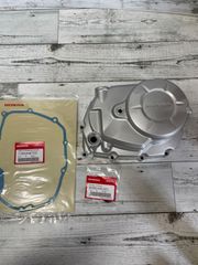 カブ クランクカバー　11330-KWN-710 ガスケット　オイルシール　実ガ