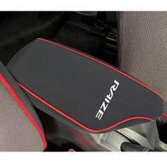 【特価商品】カスタム アクセサリー パーツ アームレストボックス コンソールボックスカバー RAIZEロゴ付 専用設計 ドレスアップ A200A/210A型 内装 ライズ 汚れ防止 トヨタ 引っかき傷対策 LEXLEYS