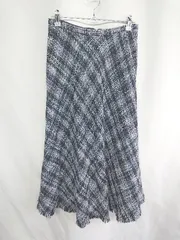 ◇ NATURAL BEAUTY BASIC 総柄 ロング丈 フレア スカート サイズM ブルー系 レディース E  【1407180002722】