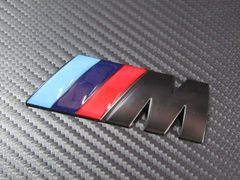 ● BMW M SPORT TYPE MAD BLACK メタル製 ラウンドタイプ エンブレム 新品未使用品！