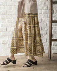 ★70%オフ！★　S4パネルプリントスカート