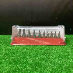 Item thumbnail for item cb03a105-d538-4f98-bd40-1561826b093d