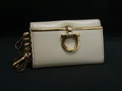 Salvatore Ferragamo フェラガモ ガンチーニ レザー 6連 キーケース 鍵入れ レディース アイボリー系 DH5852