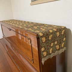 インテリアピアノ・電子ピアノ・蓋なし8鍵ピアノカバー／ウィリアムモリス「ピンパーネル」使用