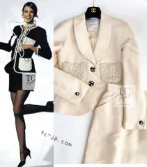 シャネル スーツ CHANEL 90S 貴重 ヴィンテージ アイボリー クリーム パールいっぱい シルク スカート ジャケット スーツ 超美品 38