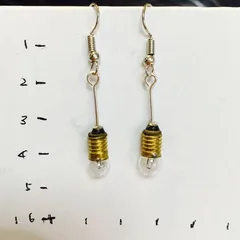 本物電球ピアス(極小金軸)