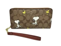 ⭐︎新作 COACH スヌーピー 二つ折り財布 新品未使用 COACH コーチCOACH財布 スヌーピー PEANUTS コラボ 財布 2025