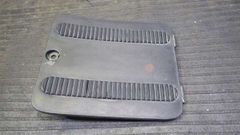 スズキ ヴェルデ CA1MA バッテリーカバー S145-61