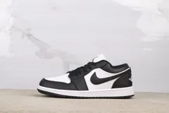 【今日特価】Jordan エアジョーダン aj1 エアジョーダン 1 ロー WMNS “パンダ” DC0774-101