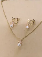 パールとビーズのアクセサリーセット