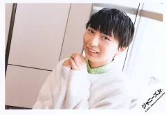 【中古】生写真(ジャニーズ) 関西ジャニーズJr./佐田一眞/横型・バストアップ/関西ジャニーズJr. ISLAND TV プロフィール写真撮影オフショット/公式生写真