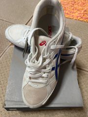 アシックス陸上スパイク27.5センチ