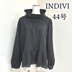 INDIVI(インディヴィ)　レディース　シャツ　ブラウス　　大きいサイズ　ペプラムブラウス　プルオーバー　ドット　黒　44号