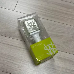 NCT NCT127 テヨン ペンライト キーリング NCT 127 MINI FANLIGHT KEYRING | SMTOWN OFFICIAL ONLINE STORE