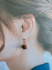 ミニチュア・カヌレのピアス