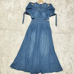 【即完売品】2023　SNIDEL スイッチングデコルテオープンワンピース　藤田ニコル着用　0サイズ S相当　デニム素材　IND インディゴ ブルー