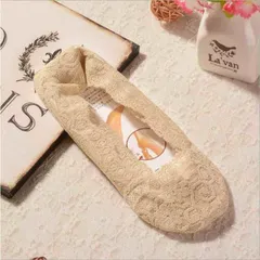 ベージュ レース 靴下 滑り止め 靴擦れ/プレゼント衣装/プレゼント クリスマス 効果 温感 冬