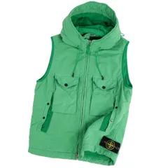 美品 ストーンアイランド STONE ISLAND ベスト ノースリーブ ジレ フーディー ガーメントダイ 中綿入り アウター メンズ S グリーンのサムネイル