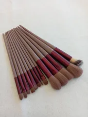 メイクブラシ13本セット　収納袋付き