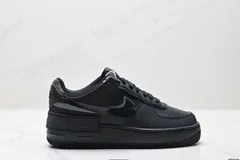 ナイキ NIKE WMNS Air Force 1 Shadow 新少女系デコンストラクティヴィズムデザインのマカロンカラーエアフォースワン 軽量ハイインソールロートップ マルチマッチ可能なスケートシューズ。-MM輸入4
